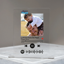 Carica l'immagine nel visualizzatore di Gallery, Targa "Papà" con base e codice spotify con foto personalizzabile 15cm x 20cm