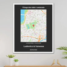 Carica l'immagine nel visualizzatore di Gallery, Quadro bianco con mappa personalizzabile 30x40