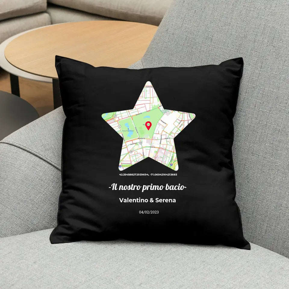 Cuscino nero con mappa stella personalizzabile