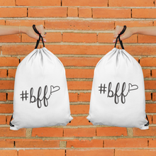 Carica l'immagine nel visualizzatore di Gallery, Coppia di zainetti "#Bff"