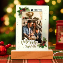 Carica l'immagine nel visualizzatore di Gallery, Targa bianca con base in legno a led e codice spotify con foto personalizzabile 15cm x 20cm