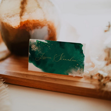 Carica l'immagine nel visualizzatore di Gallery, Segnaposto smeraldo Laurea personalizzabile