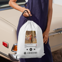 Carica l'immagine nel visualizzatore di Gallery, Zainetto con codice spotify e foto personalizzabile