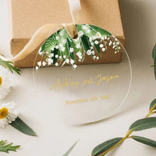 Carica l'immagine nel visualizzatore di Gallery, Segnaposto tondo "Nel bianco" personalizzabile