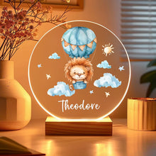 Carica l'immagine nel visualizzatore di Gallery, Targa tonda con base in legno a led "Leone" personalizzabile