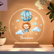 Carica l'immagine nel visualizzatore di Gallery, Targa tonda con base in legno a led "Leone" personalizzabile