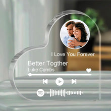 Carica l'immagine nel visualizzatore di Gallery, Targa cuore Maxi con codice spotify e foto personalizzabile 15cm x 20cm