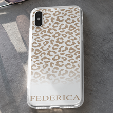 Carica l'immagine nel visualizzatore di Gallery, Cover Protection "Maculato" con nome personalizzabile