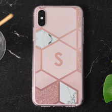 Carica l'immagine nel visualizzatore di Gallery, Cover protection "Lines e Iniziali" personalizzabile