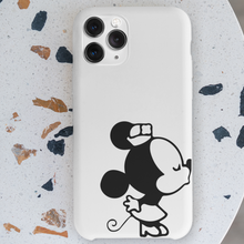 Carica l'immagine nel visualizzatore di Gallery, Coppia di Cover protection bianca "Minnie&Topolino"