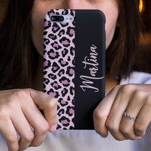 Carica l'immagine nel visualizzatore di Gallery, Cover protection "Pink Leopard" con nome personalizzabile
