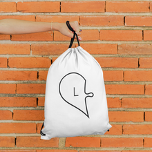 Carica l'immagine nel visualizzatore di Gallery, Coppia di zainetti "Un cuore diviso" personalizzabili