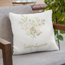 Carica l'immagine nel visualizzatore di Gallery, Cuscino "Wedding" personalizzabile