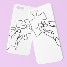 Carica l'immagine nel visualizzatore di Gallery, Coppia di Cover Protecion bianca "Pezzo Di Puzzle"