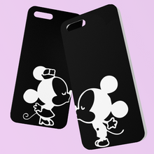 Carica l'immagine nel visualizzatore di Gallery, Coppia di Cover protection nera "Minnie&Topolino"