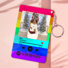 Carica l'immagine nel visualizzatore di Gallery, Portachiavi Multicolor con codice Spotify e foto personalizzabile 8,5 x 5,5 cm