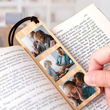Carica l'immagine nel visualizzatore di Gallery, Segnalibro in legno con foto personalizzabile