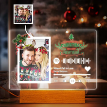 Carica l'immagine nel visualizzatore di Gallery, Targa "Christmas" con base a led in legno e codice spotify con foto personalizzabile 20cm x 15cm