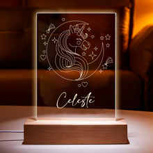 Carica l'immagine nel visualizzatore di Gallery, Targa con base in legno a led "Unicorno" personalizzabile