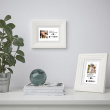 Carica l'immagine nel visualizzatore di Gallery, Quadro bianco con codice spotify e foto personalizzabile 13x18cm