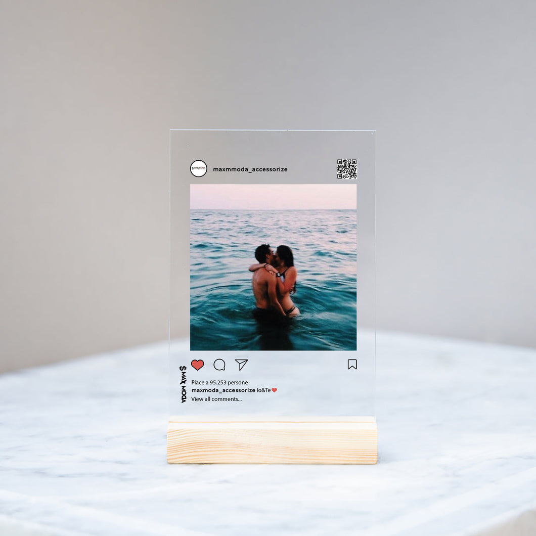 Targa Instagram personalizzabile con base in legno 10cm x 15cm