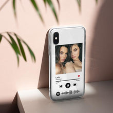 Carica l'immagine nel visualizzatore di Gallery, Cover protection con codice spotify e foto personalizzabile