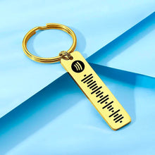 Carica l'immagine nel visualizzatore di Gallery, Portachiavi gold con codice Spotify personalizzabile
