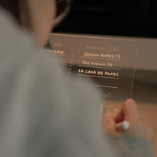 Carica l'immagine nel visualizzatore di Gallery, Targa con base in legno a led personalizzabile con pennarello 15cm x 20cm