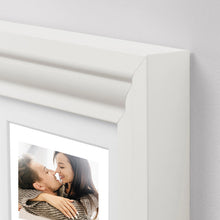 Carica l'immagine nel visualizzatore di Gallery, Quadro bianco con codice spotify e foto personalizzabile 13x18cm