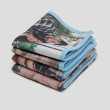 Carica l'immagine nel visualizzatore di Gallery, Telo mare 100cm x 150cm con codice spotify e foto personalizzabile