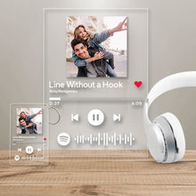 Carica l'immagine nel visualizzatore di Gallery, Combo Targa + portachiavi con codice Spotify e foto personalizzabile