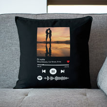 Carica l'immagine nel visualizzatore di Gallery, Cuscino Nero con codice spotify e foto personalizzabile 40 cm x 40 cm