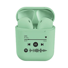 Carica l'immagine nel visualizzatore di Gallery, Cuffie Bluetooth verde pastello con codice spotify personalizzabile
