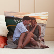 Carica l'immagine nel visualizzatore di Gallery, Cuscino 40x40cm personalizzabile