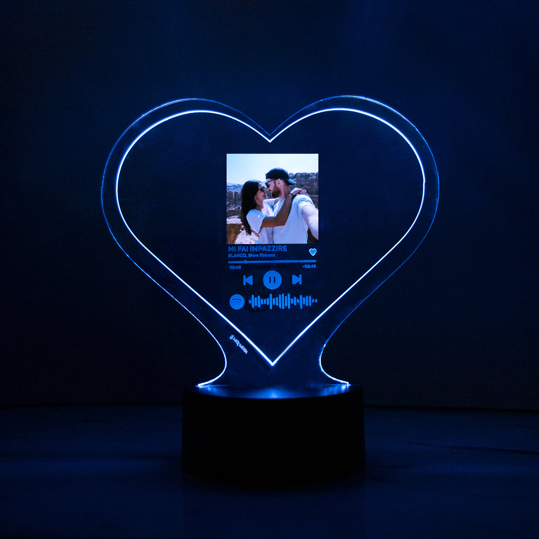 Targa a forma di cuore con base a led e codice spotify con foto personalizzabile 15cm x 18 cm