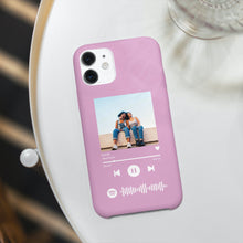Carica l'immagine nel visualizzatore di Gallery, Cover lilla con codice spotify e foto personalizzabile