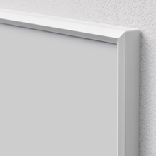 Carica l'immagine nel visualizzatore di Gallery, Quadro bianco con foto personalizzabile 13x18cm