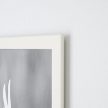 Carica l'immagine nel visualizzatore di Gallery, Quadro bianco con foto personalizzabile 13x18cm