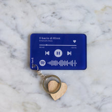 Carica l'immagine nel visualizzatore di Gallery, Portachiavi blu con codice Spotify personalizzabile 8,5cm x 5,5cm