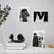 Carica l'immagine nel visualizzatore di Gallery, Quadro bianco con foto personalizzabile 13x18cm