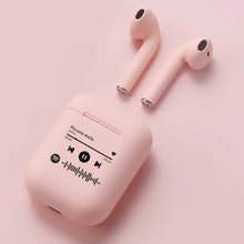 Carica l'immagine nel visualizzatore di Gallery, Cuffie Bluetooth rosa pastello con codice spotify personalizzabile