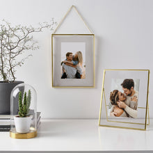 Carica l'immagine nel visualizzatore di Gallery, Quadro gold con foto personalizzabile 20x25cm