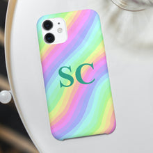 Carica l'immagine nel visualizzatore di Gallery, Cover protection "Rainbow" con lettere personalizzabili