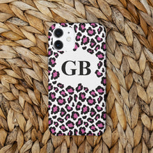 Carica l'immagine nel visualizzatore di Gallery, Cover protection "Leopard" con lettere personalizzabili