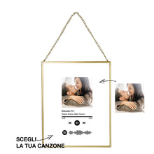 Carica l'immagine nel visualizzatore di Gallery, Quadro gold con codice spotify e foto personalizzabile 20x25cm