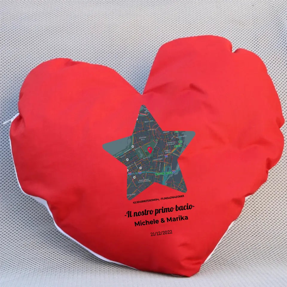 Cuscino a forma di cuore rosso 35cm x 35cm e mappa stella personalizzabile