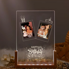 Carica l&#39;immagine nel visualizzatore di Gallery, Targa con base in legno a led &quot;Happy&quot; personalizzabile 15cm x 20cm
