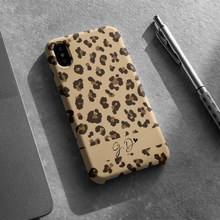 Carica l&#39;immagine nel visualizzatore di Gallery, Cover protection &quot;Leopard&quot; con nome  personalizzabile
