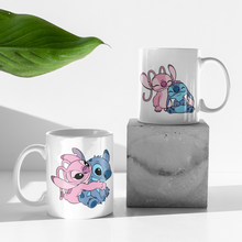 Carica l'immagine nel visualizzatore di Gallery, Coppia di Tazze Stitch
