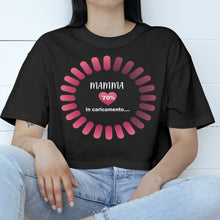 Carica l&#39;immagine nel visualizzatore di Gallery, T-shirt &quot;Caricamento Mamma&quot;
